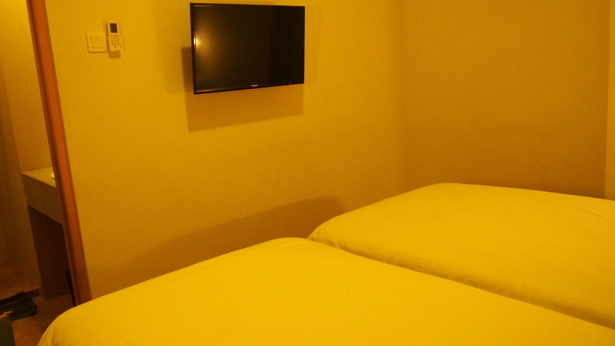 G7 Hotel Giacarta Esterno foto