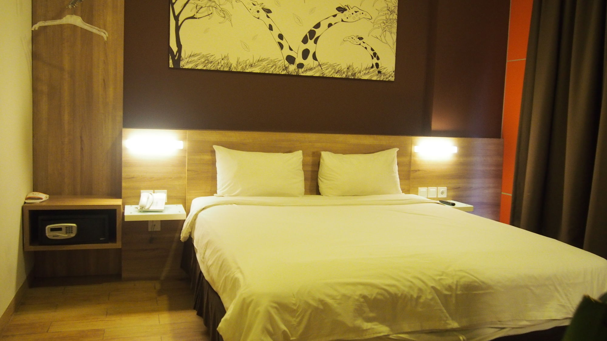 G7 Hotel Giacarta Esterno foto